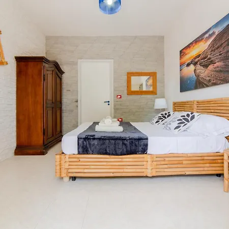 Baia - Summer 3*