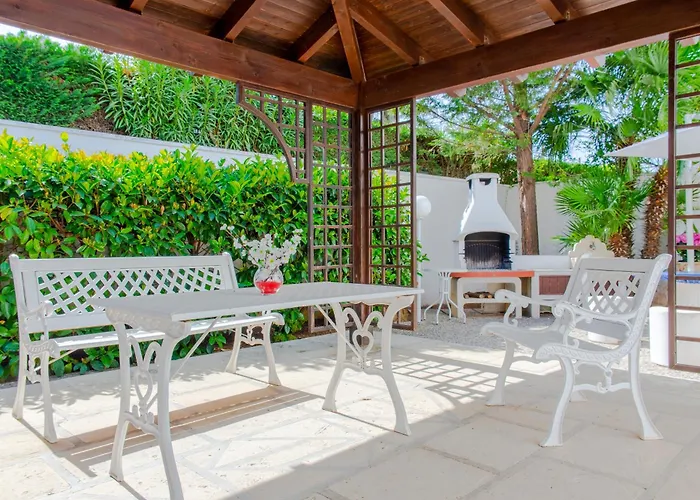 Baia - Summer בית הארחה גאליפולי